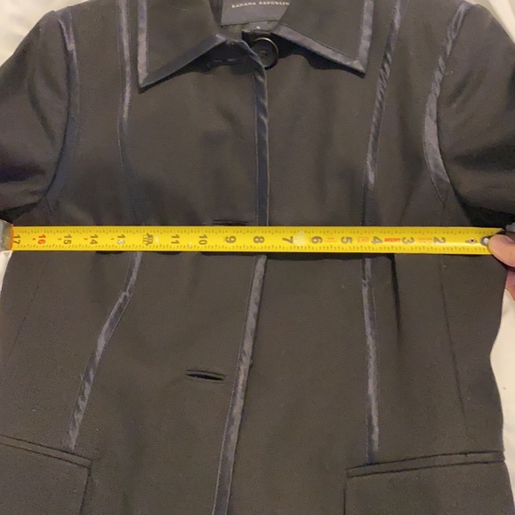 Beautiful VINTAGE (2003) Banana Republic coat in perfect condition - Picture 8 of 10